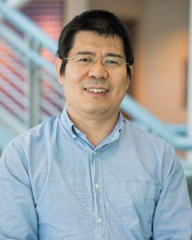 Zhongwei  Zhang